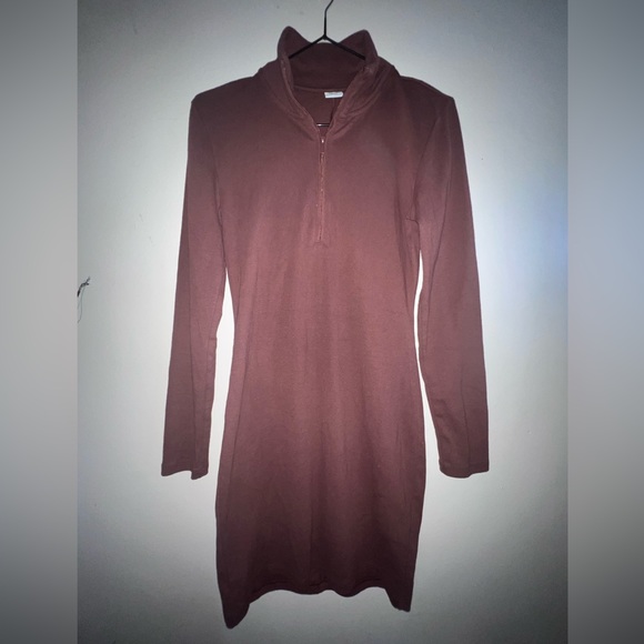 Sunday Best by Aritzia, half zip dress, size Medium, cognac brown, EUC - Picture 9 of 11